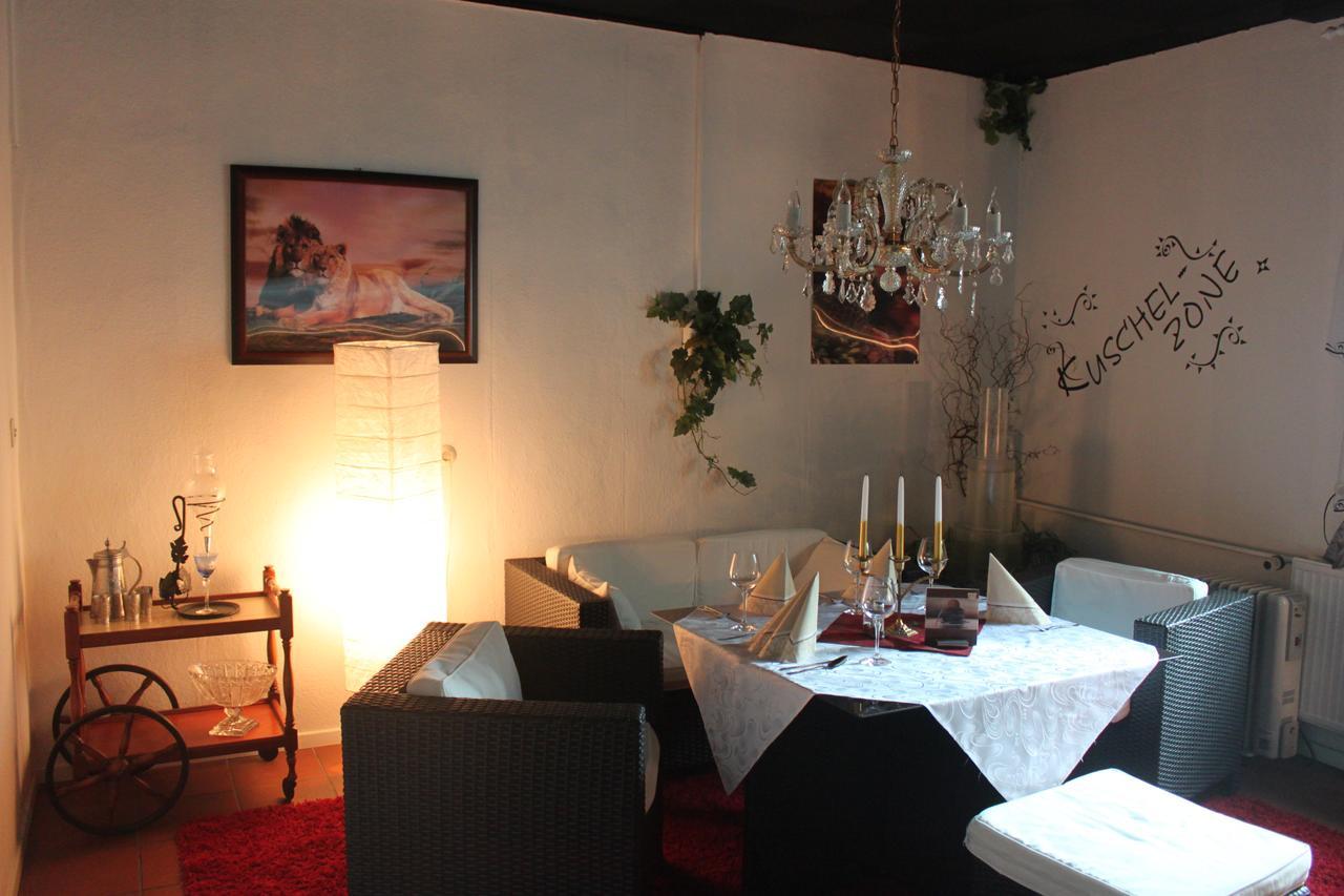 Pension Und Restaurant Die Burg Ehrenfriedersdorf Kültér fotó
