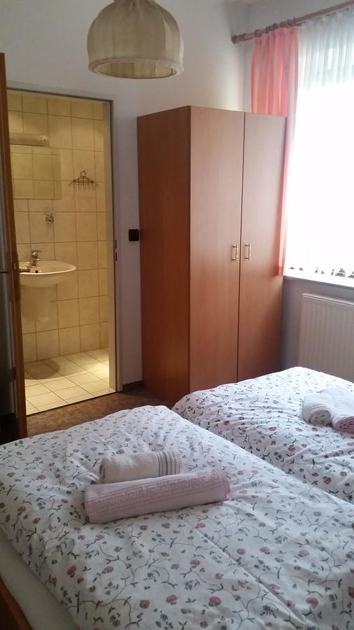Pension Und Restaurant Die Burg Ehrenfriedersdorf Kültér fotó