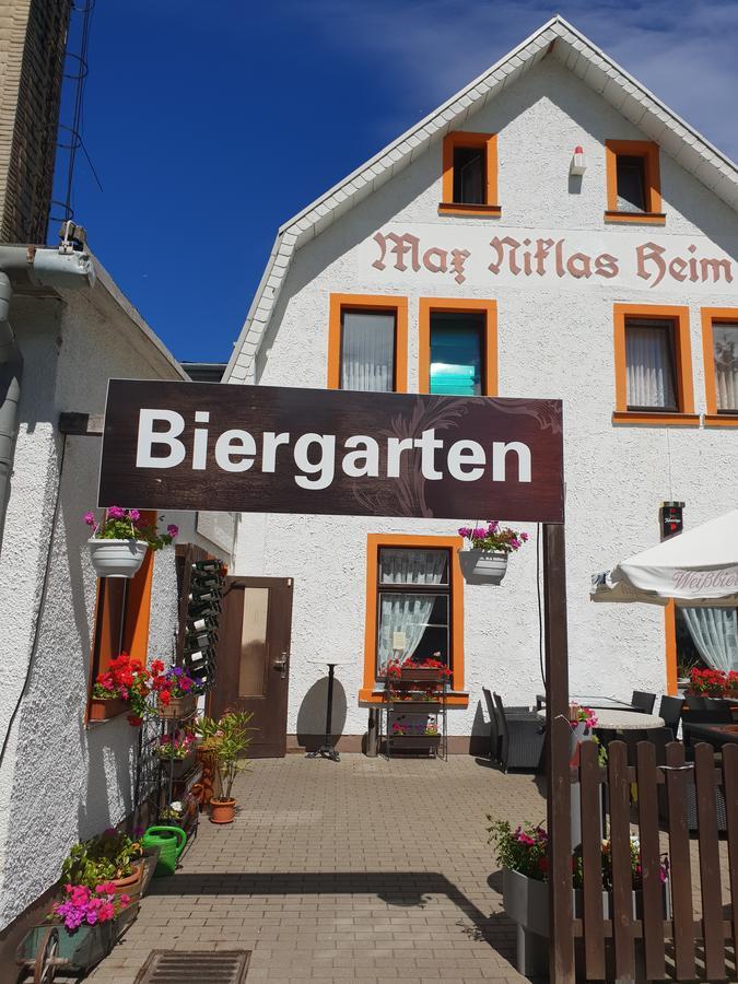Pension Und Restaurant Die Burg Ehrenfriedersdorf Kültér fotó